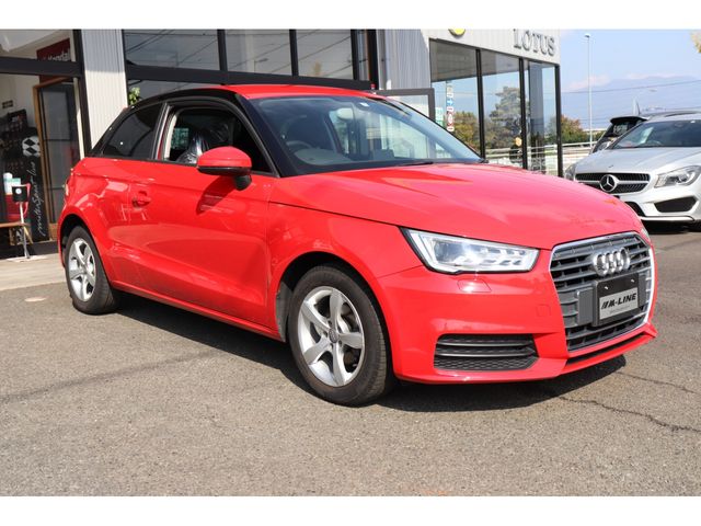 Audi A1 2015-11 182633-2