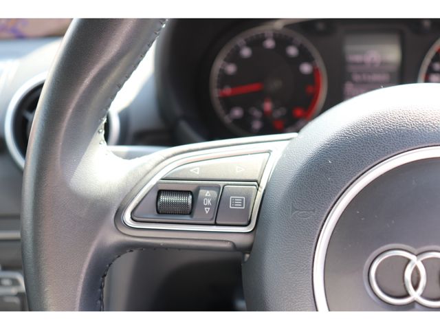 Audi A1 2015-11 182633-24