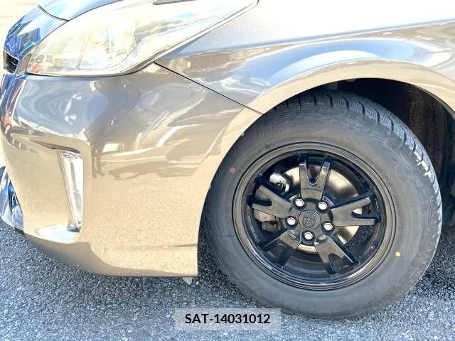 Toyota PRIUS 2013-12 283108-12