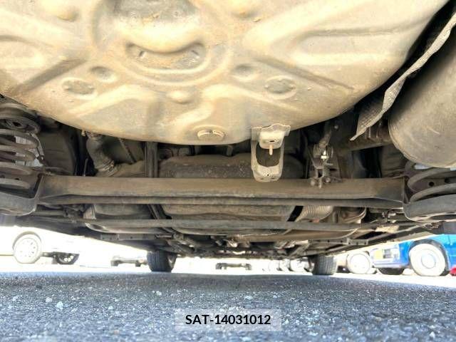 Toyota PRIUS 2013-12 283108-18