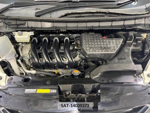 Nissan SERENA 2016-09 367633-18