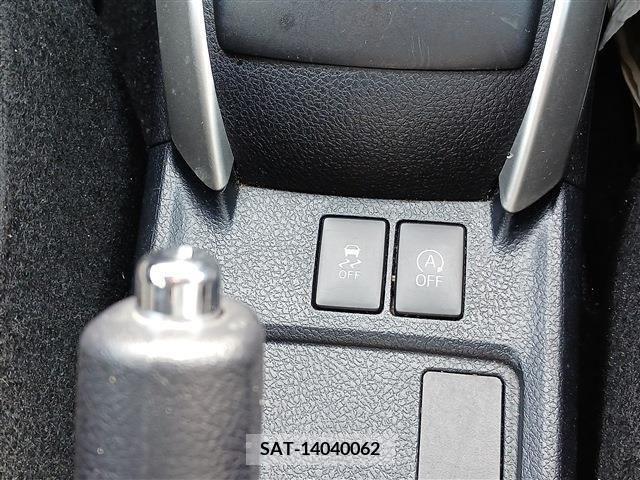 Toyota COROLLA FIELDER 2018-06 328311-9
