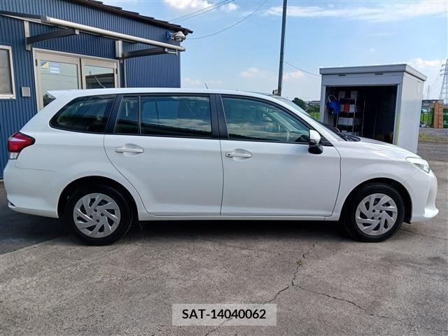 Toyota COROLLA FIELDER 2018-06 328311-7