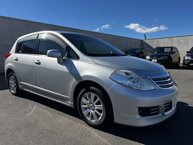 Nissan TIIDA 2010-12 185830-13