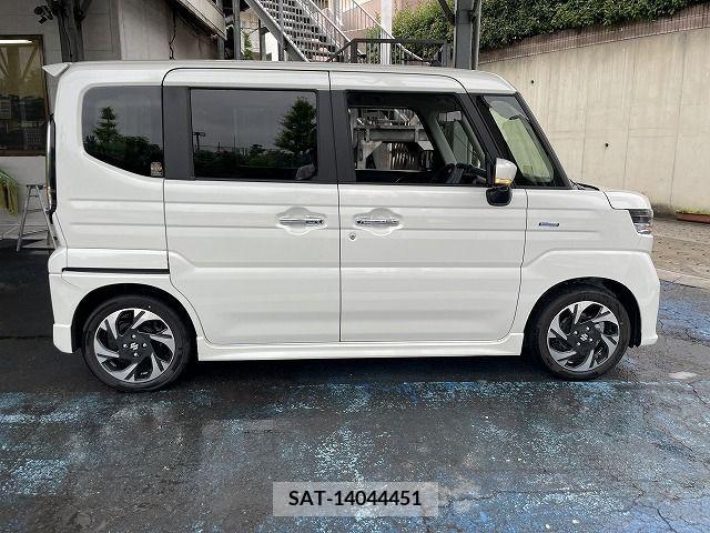 Suzuki SPACIA 2023-12 340376-7