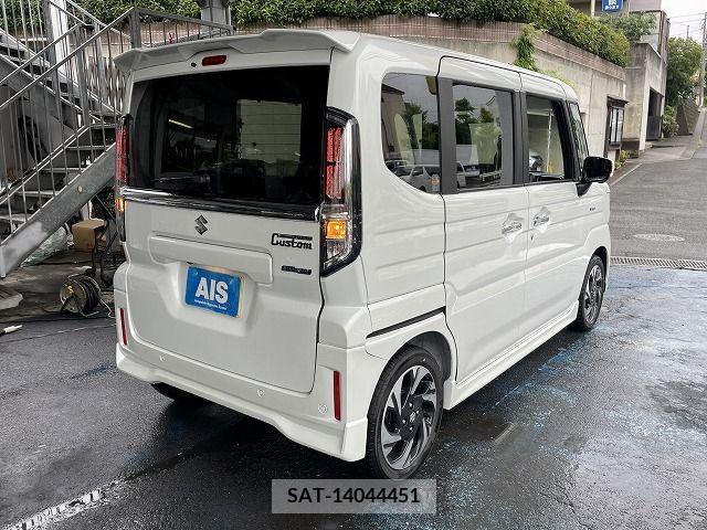 Suzuki SPACIA 2023-12 340376-5