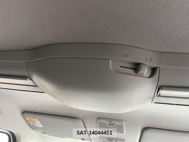 Suzuki SPACIA 2023-12 340376-9