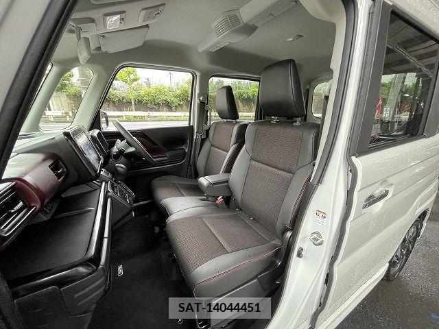 Suzuki SPACIA 2023-12 340376-27