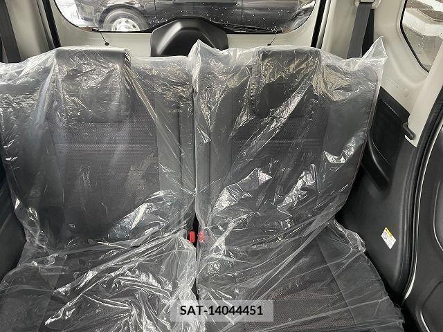 Suzuki SPACIA 2023-12 340376-26