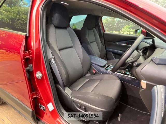 Mazda CX-30 2021-07 216162-7