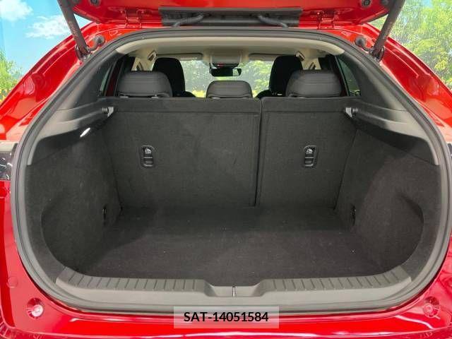 Mazda CX-30 2021-07 216162-9