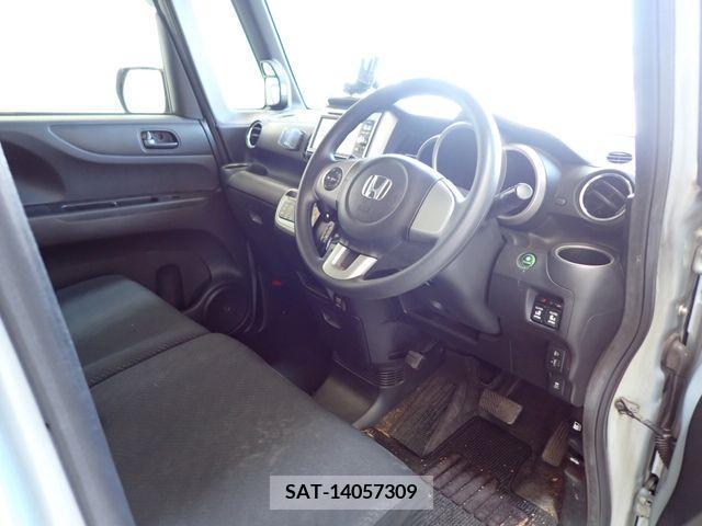 Honda N BOX 2013-07 333917-1
