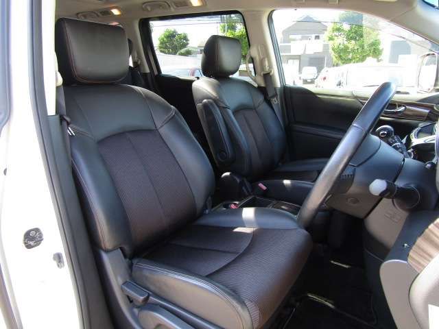 Nissan ELGRAND 2015-03 6150-9