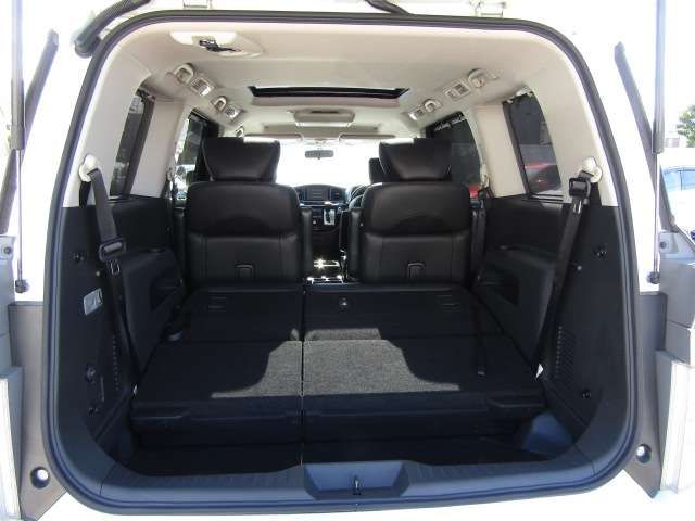 Nissan ELGRAND 2015-03 6150-18