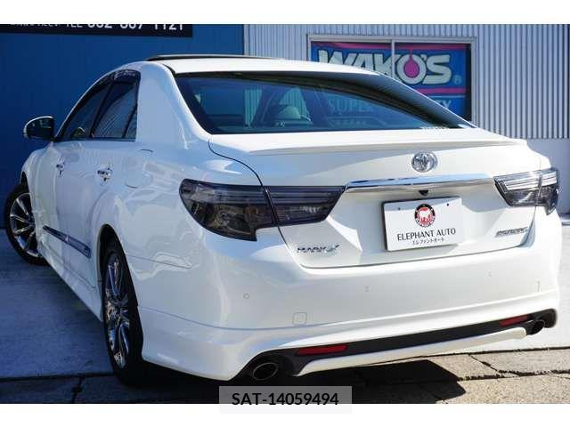 Toyota MARK X 2019-12 304421-7