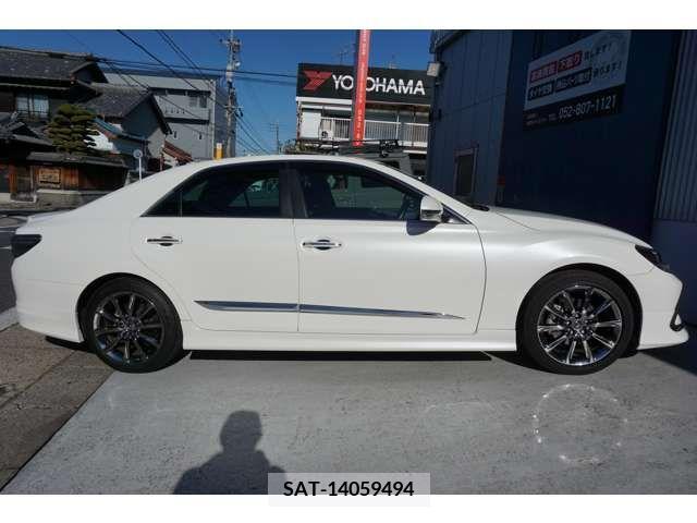 Toyota MARK X 2019-12 304421-14