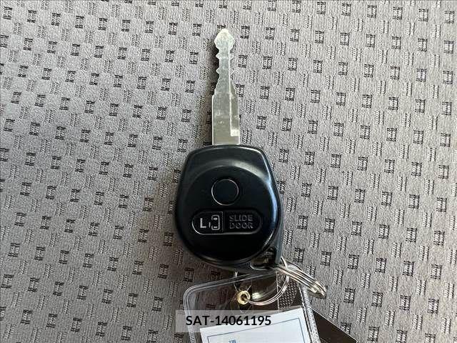 Suzuki EVERY WAGON 2013-01 227236-14