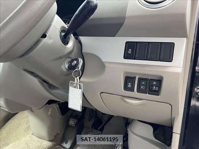 Suzuki EVERY WAGON 2013-01 227236-10