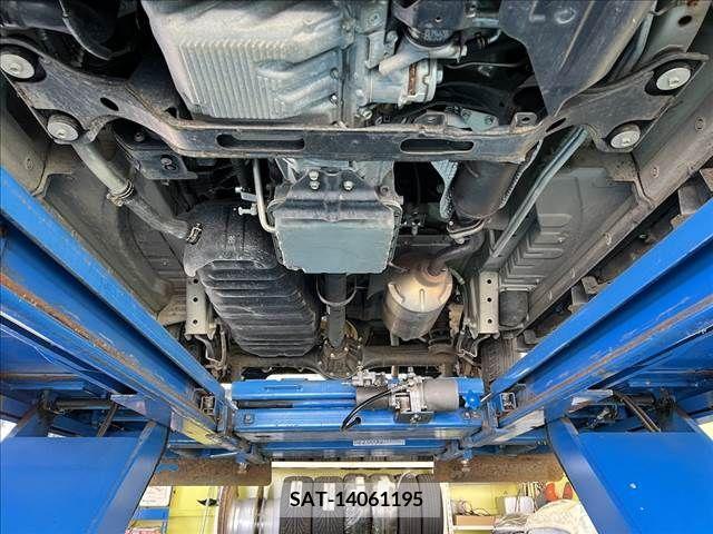 Suzuki EVERY WAGON 2013-01 227236-26
