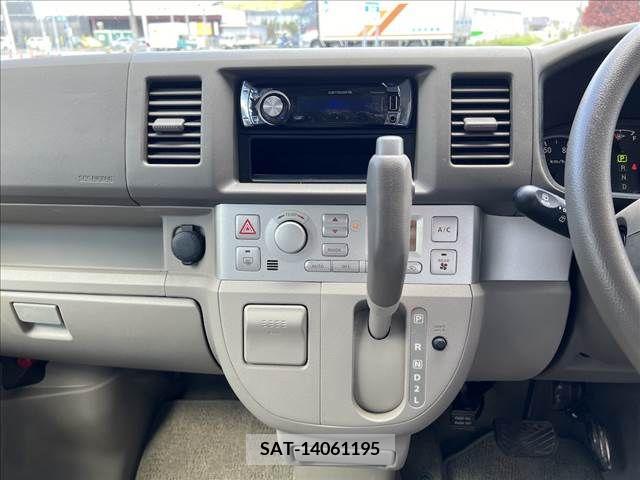 Suzuki EVERY WAGON 2013-01 227236-1