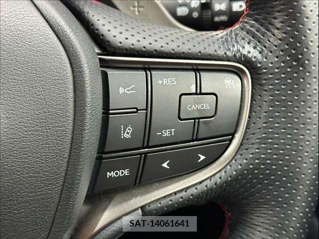 Lexus UX 2019-06 240146-14