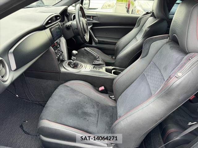 Toyota 86 2012-08 330222-16