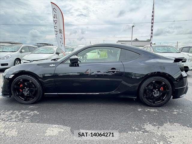 Toyota 86 2012-08 330222-10