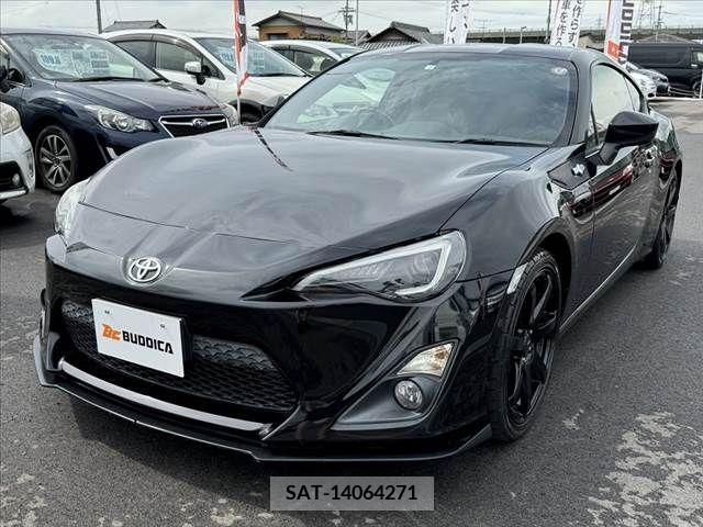 Toyota 86 2012-08 330222-9