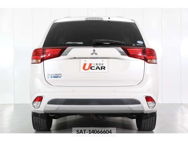 Mitsubishi OUTLANDER PHEV 2018-08 335955-19