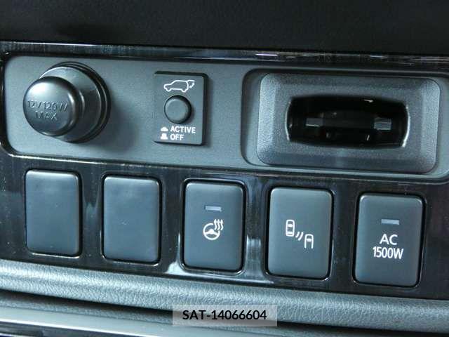 Mitsubishi OUTLANDER PHEV 2018-08 335955-17