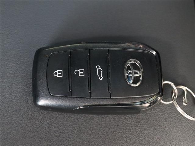 Toyota HARRIER 2022-03 10368-16