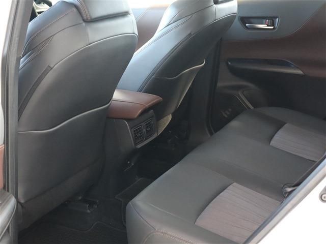 Toyota HARRIER 2022-03 10368-15