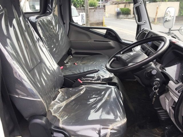 Mitsubishi CANTER 2017-12 4437-18