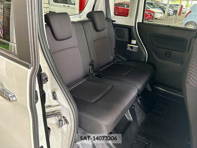 Suzuki SPACIA 2017-06 376949-9
