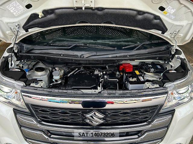 Suzuki SPACIA 2017-06 376949-27