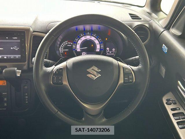 Suzuki SPACIA 2017-06 376949-13