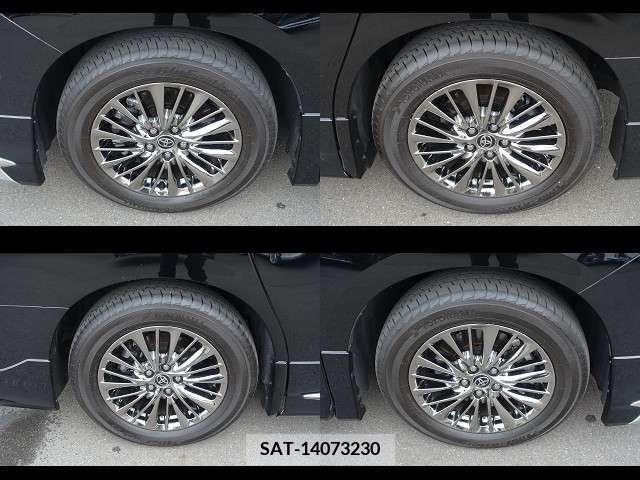 Toyota ALPHARD 2022-06 204075-18
