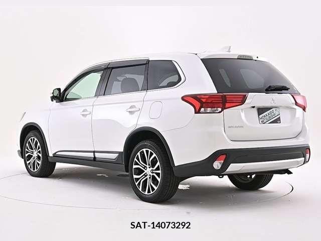 Mitsubishi OUTLANDER 2017-08 303324-19