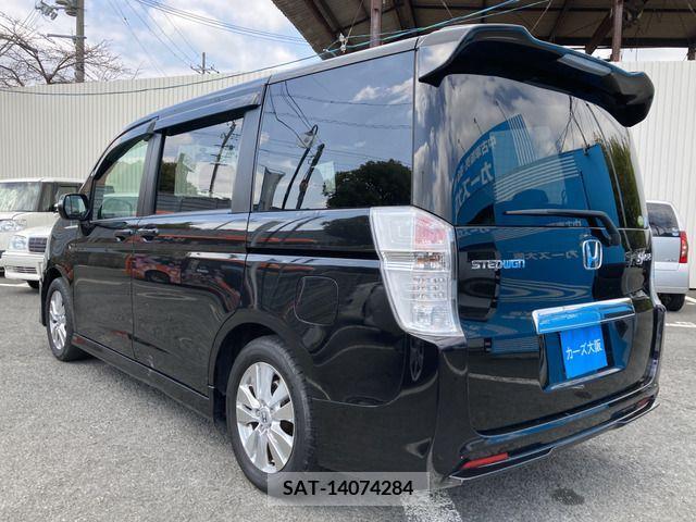 Honda STEP WGN 2011-02 286240-2