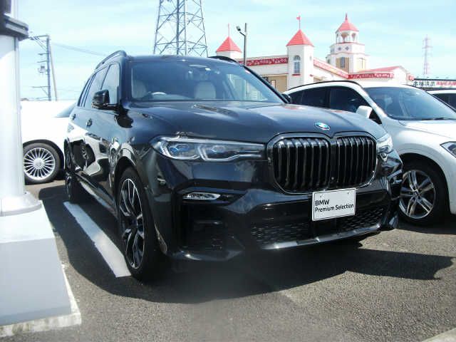 Bmw X7 2022-04 8071-0