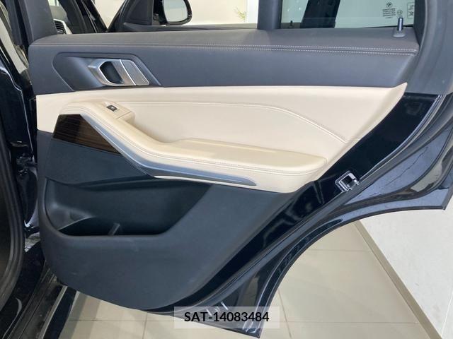 Bmw X5 2021-07 334915-24