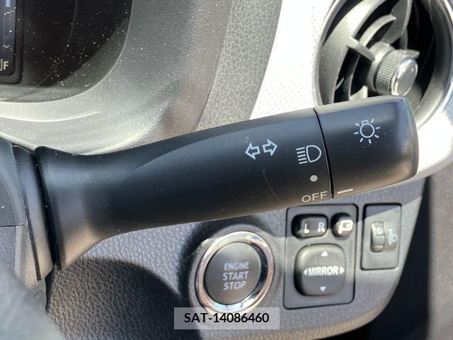 Toyota VITZ 2015-07 288562-14