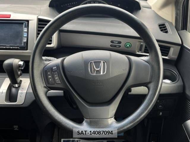 Honda FREED 2014-08 302860-11