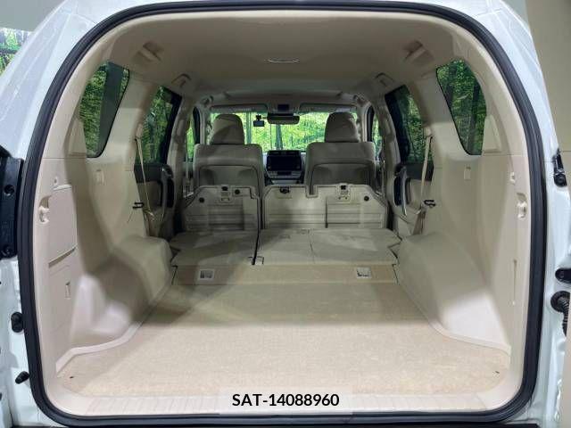 Toyota LAND CRUISER PRADO 2023-02 362445-10