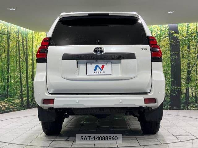 Toyota LAND CRUISER PRADO 2023-02 362445-15