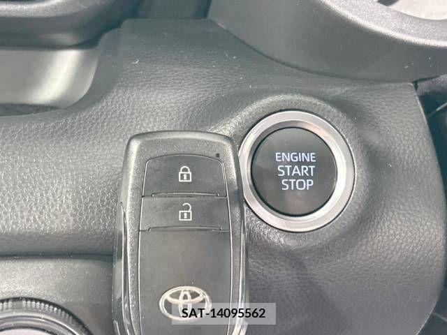 Toyota YARIS 2022-12 336784-7