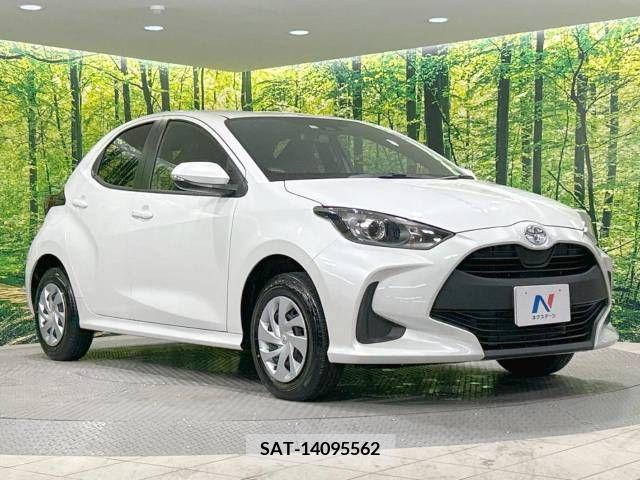 Toyota YARIS 2022-12 336784-16
