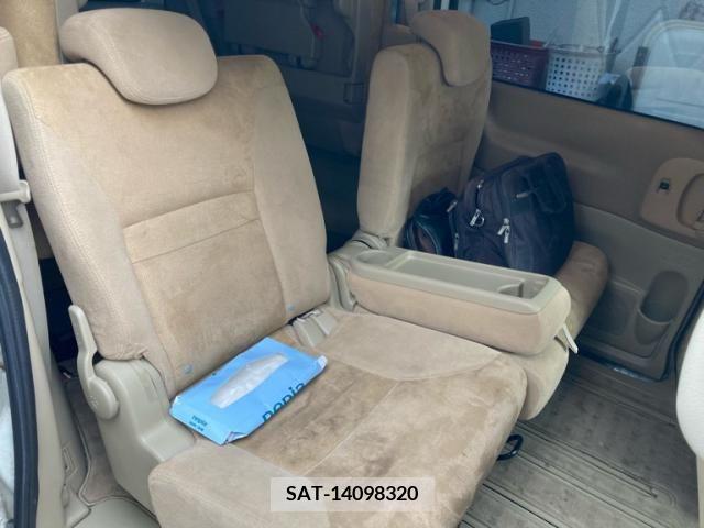 Nissan SERENA 2005-07 393929-14