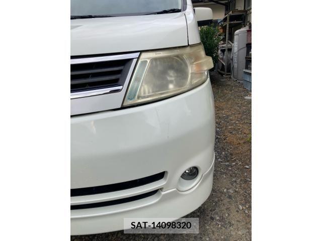 Nissan SERENA 2005-07 393929-4
