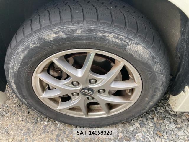 Nissan SERENA 2005-07 393929-10